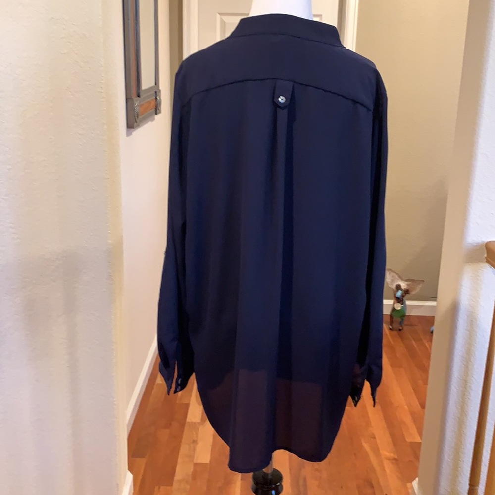 Azalea 1x navy blouse - Picture 6 of 6